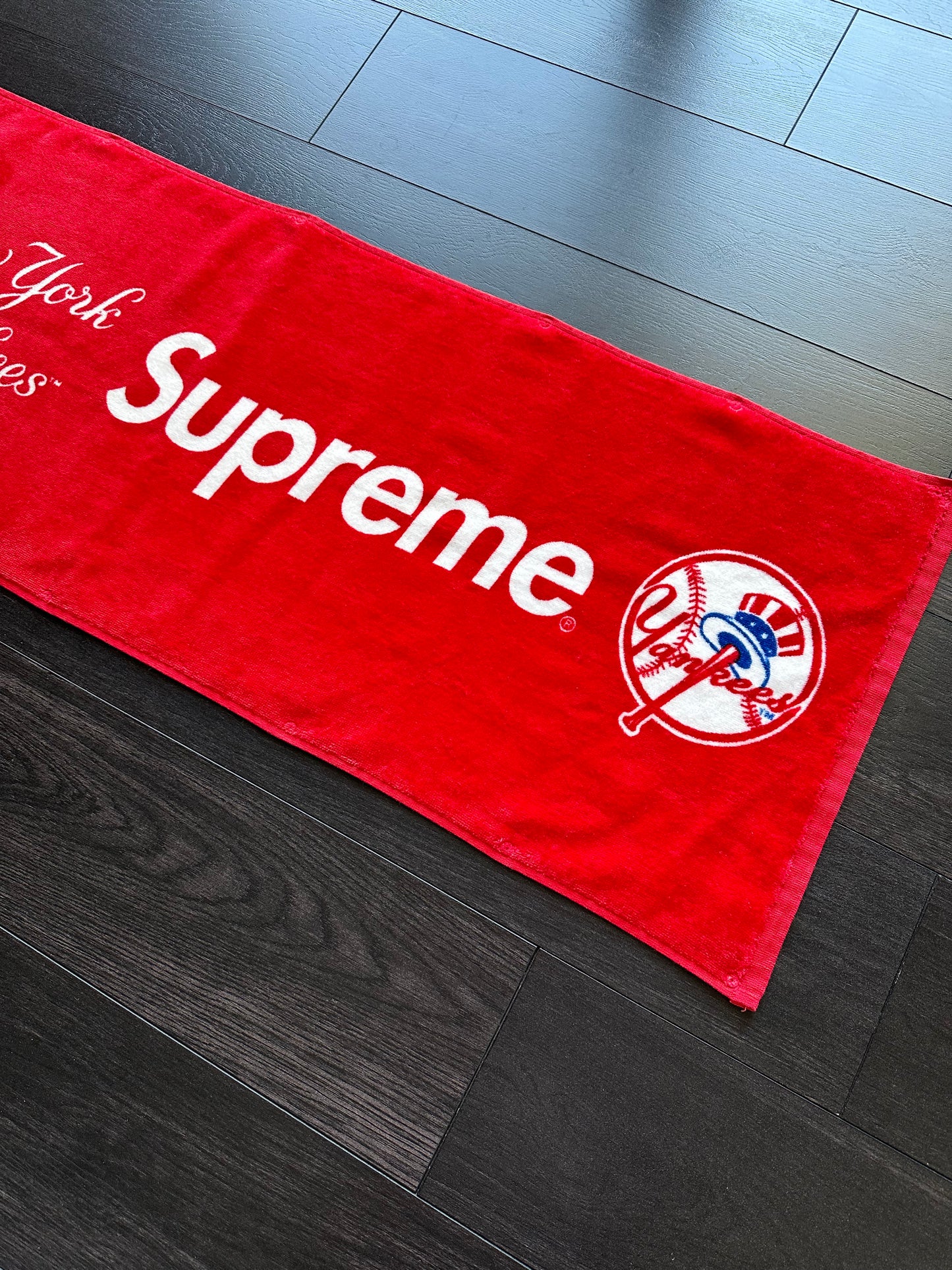 Supreme/47 Brand New York Yankees Hand Towel