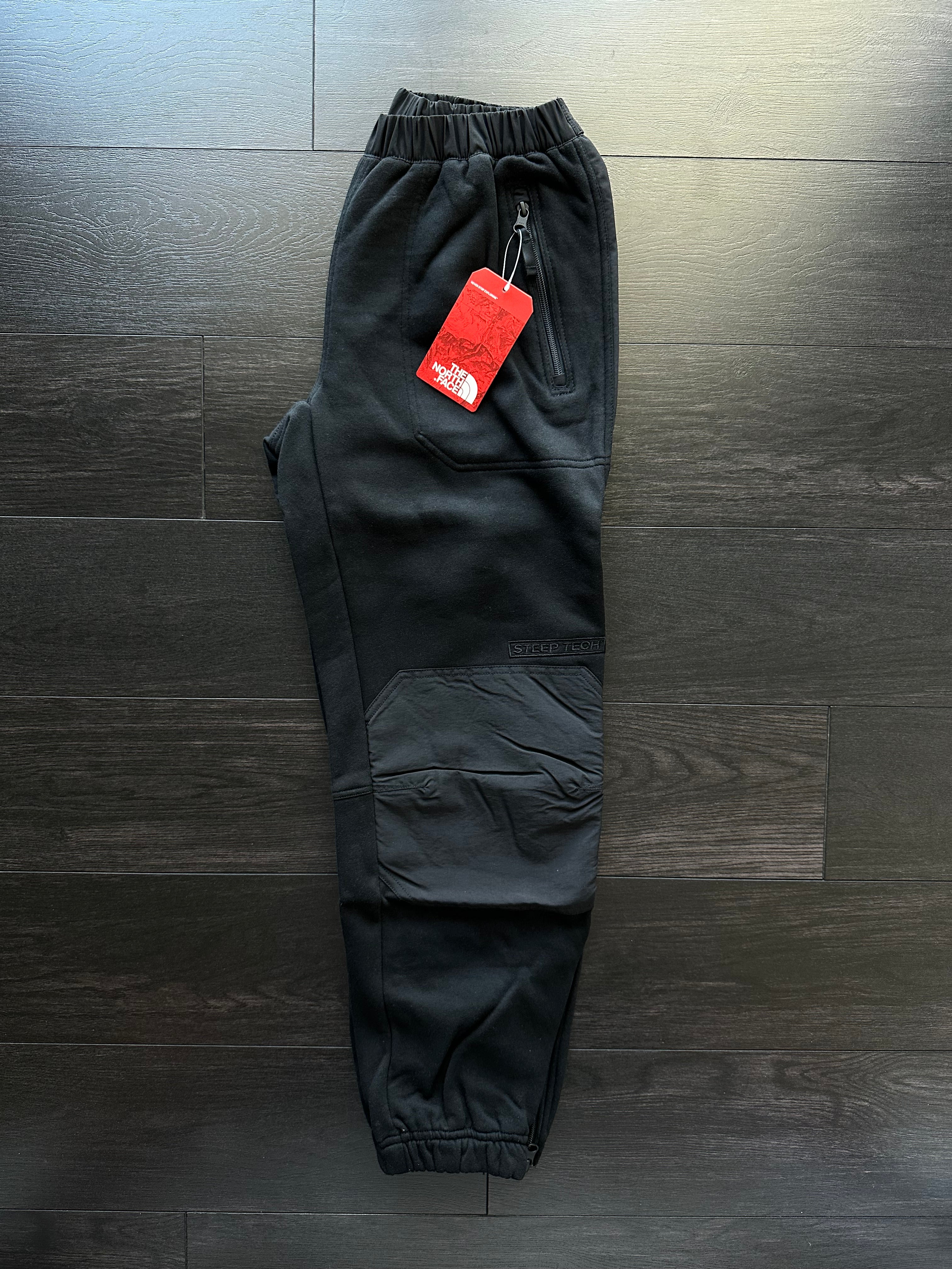 Supreme/The North Face Steep Tech Sweatpants – Not Your Father's Gear